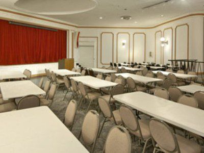 Howard Johnson Plaza North Hotel