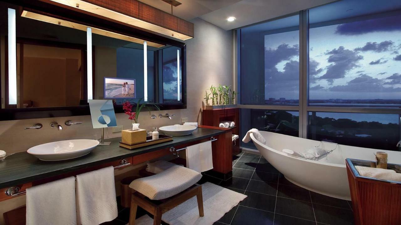 Ritz Carlton Bal Harbour 2 Bedroom With 3 Beds Sleep 7 Direct Ocean Views 3 Balconies High Floor Living And Dinning And Full Kitchen Miami Beach