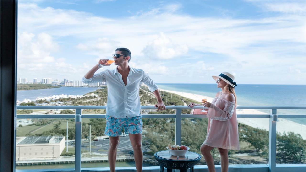 Ritz Carlton Bal Harbour 2 Bedroom With 3 Beds Sleep 7 Direct Ocean Views 3 Balconies High Floor Living And Dinning And Full Kitchen Apartment Miami Beach