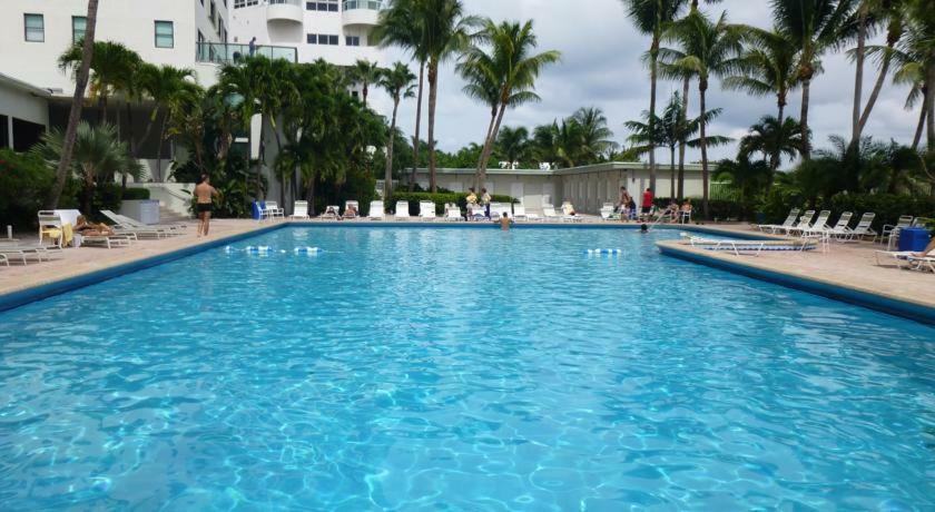 Apartment 411 Rents Miami