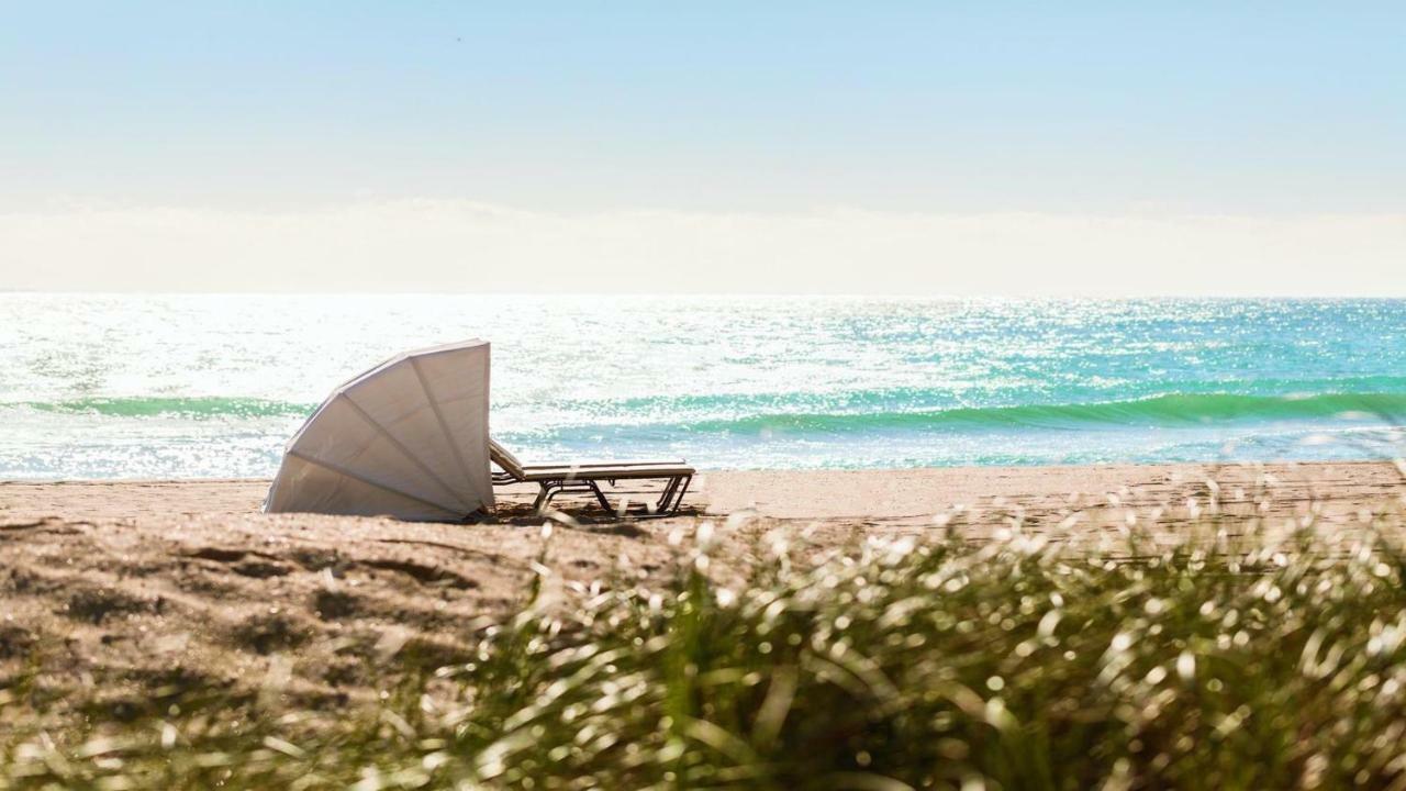 Ritz Carlton Bal Harbour 2 Bedroom With 3 Beds Sleep 7 Direct Ocean Views 3 Balconies High Floor Living And Dinning And Full Kitchen Miami Beach
