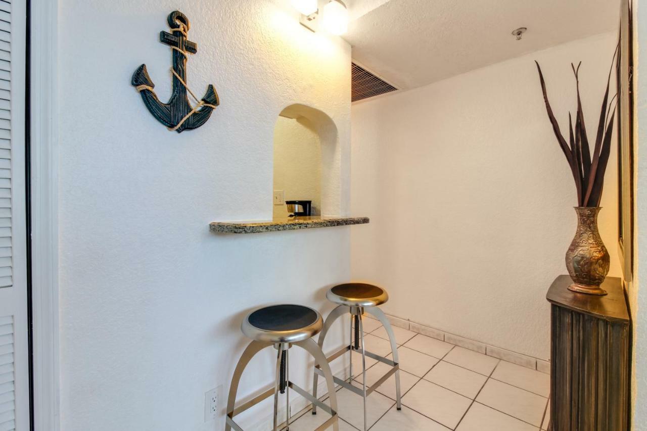 Castle Beach Starfish Studio Apartment