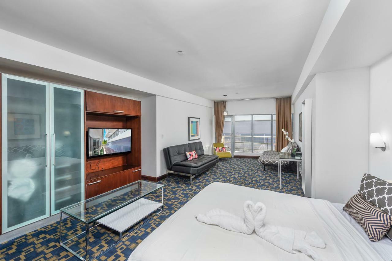 Charming In Ocean Drive South Beach Miami Beach