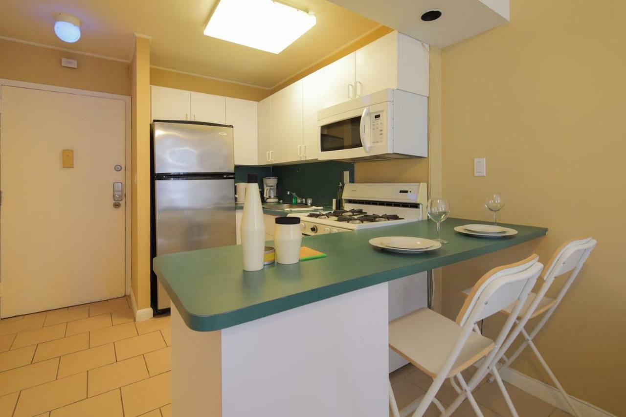 Gorgeous Studio1bath 1 Block To The Ocean *