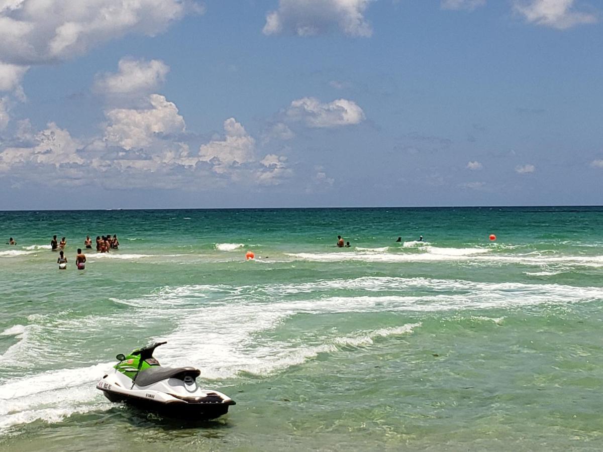 2 Bedroom 2 Bath Beachfront On Miami Millionaire Row Aparthotel Miami Beach