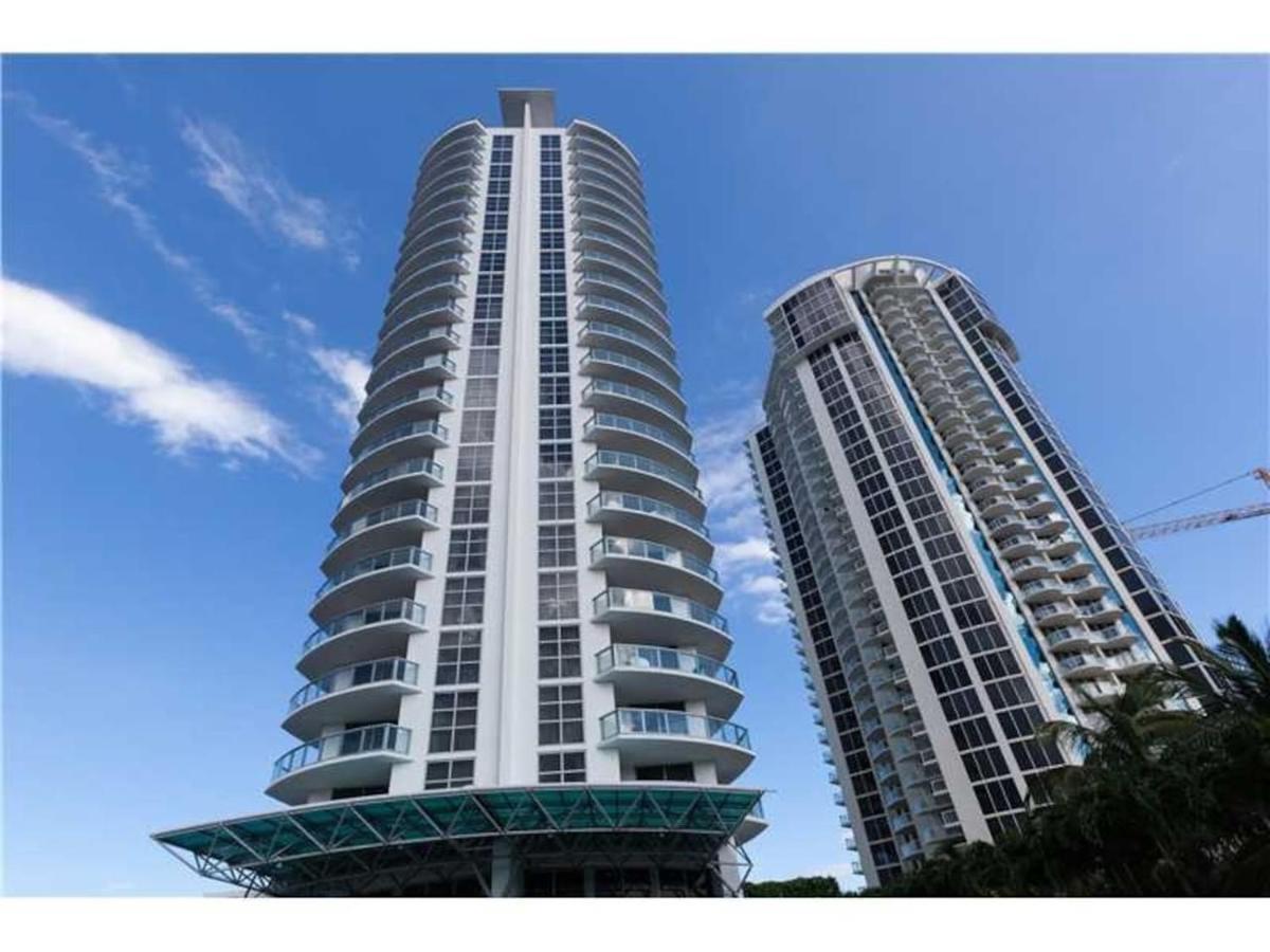 Apartment Marenas 2 Bed 907 Miami Beach