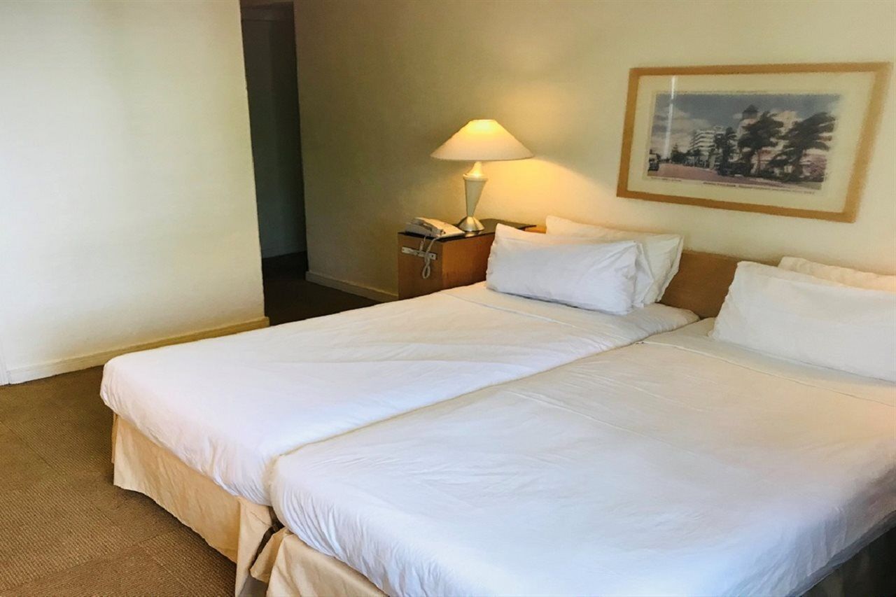 Richmond Oceanfront Miami Beach