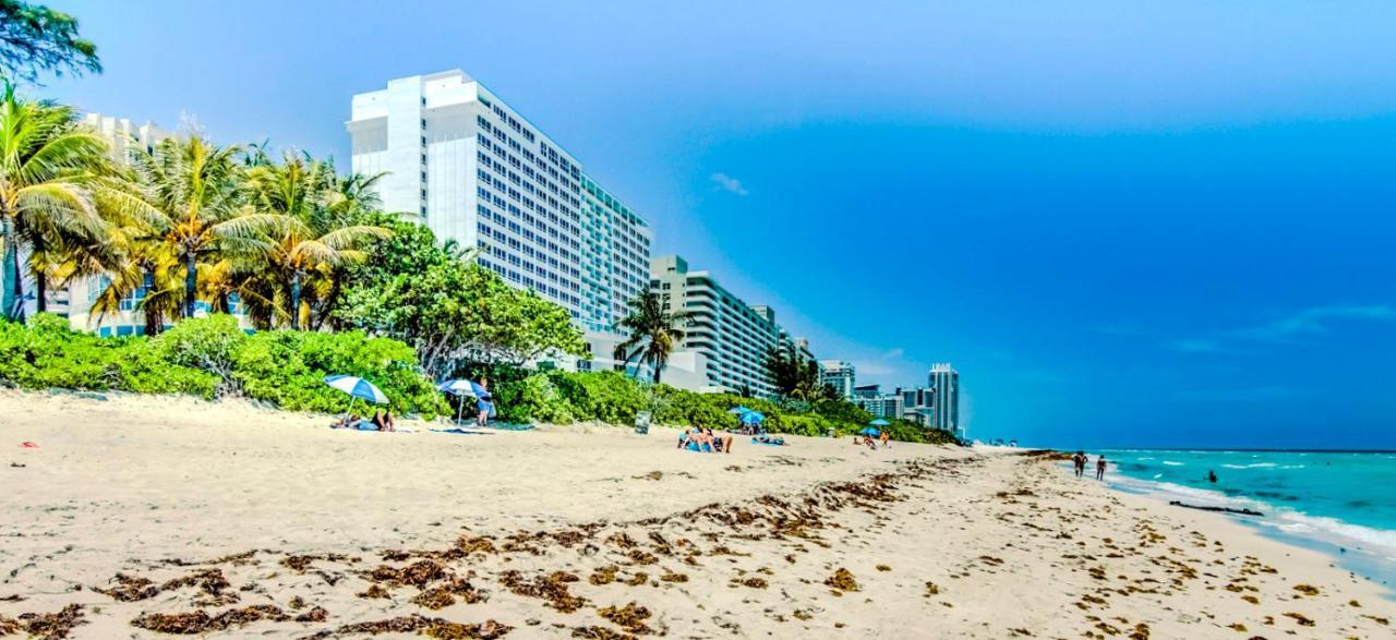 Castle 1033 Miami Beach