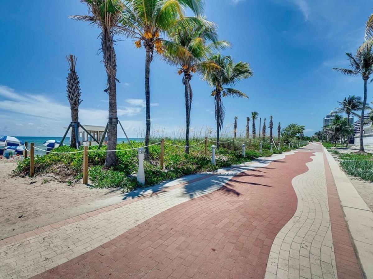 Ocean Front Casablanca With Full Kitchens & Access By Bl *