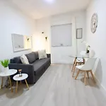 Trendy 1 Bedroom Miami Beach Apartment