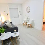 Trendy 1 Bedroom Miami Beach Apartment