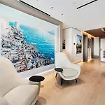 Exquisite Double-Unit Condo With Oceanfront Views