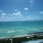 Castle Beach Suites By Miarentals