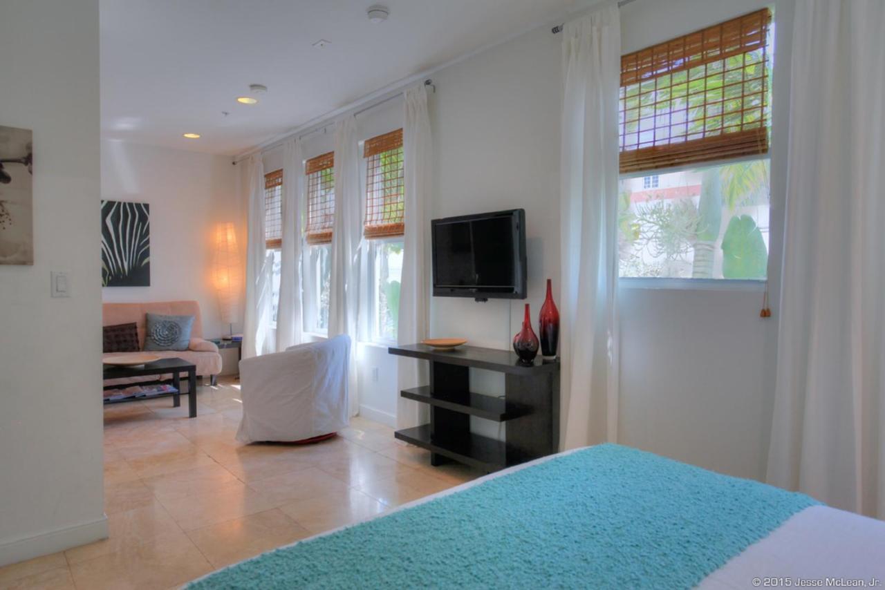 Apartment Art-deco Tropical Getaway