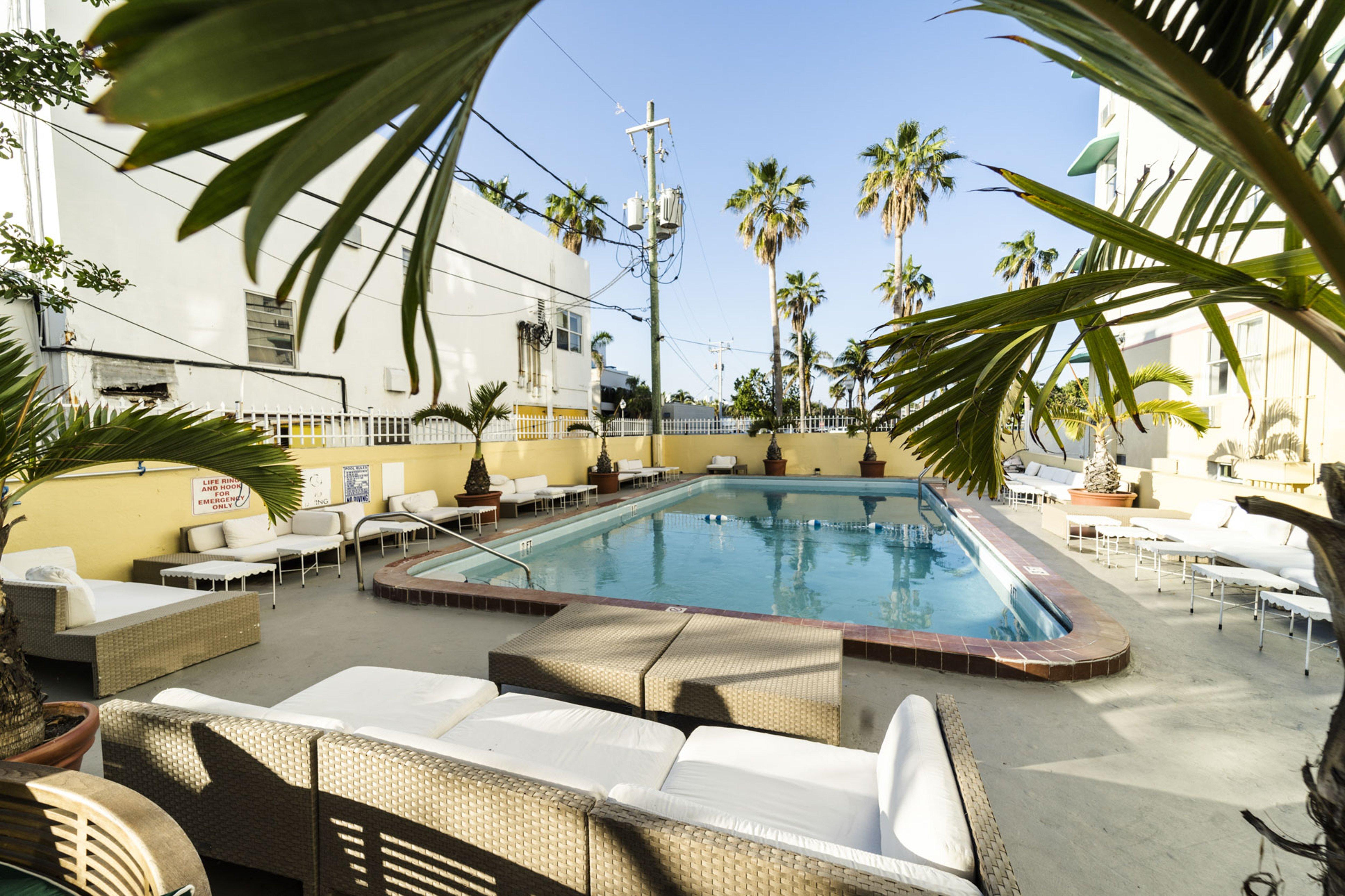 Hotel Broadmore Miami Beach