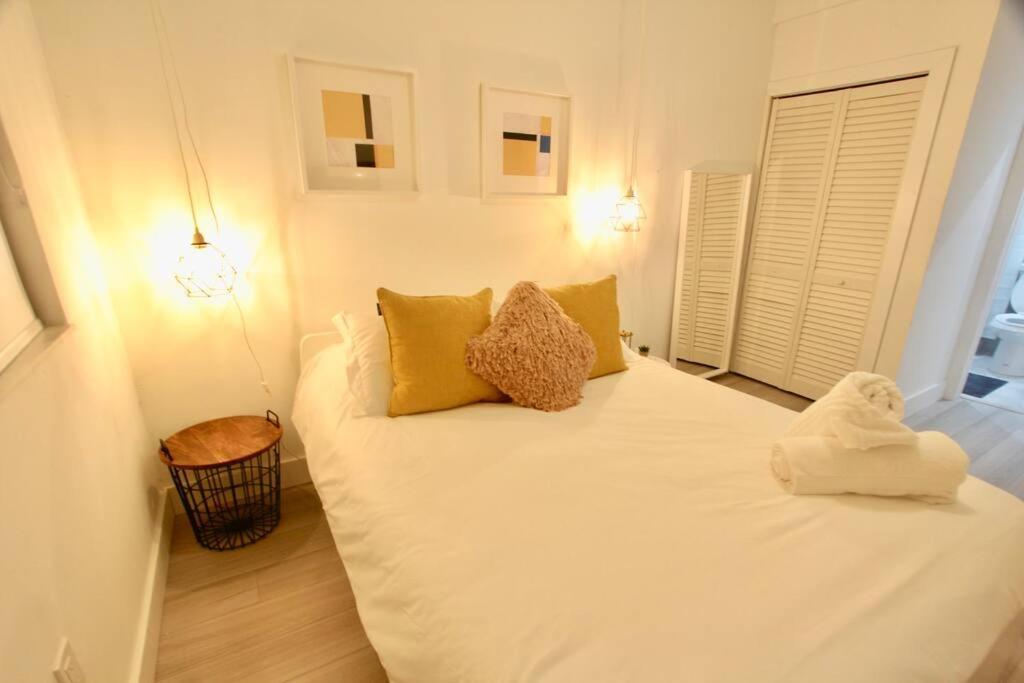 Trendy 1 Bedroom Miami Miami Beach