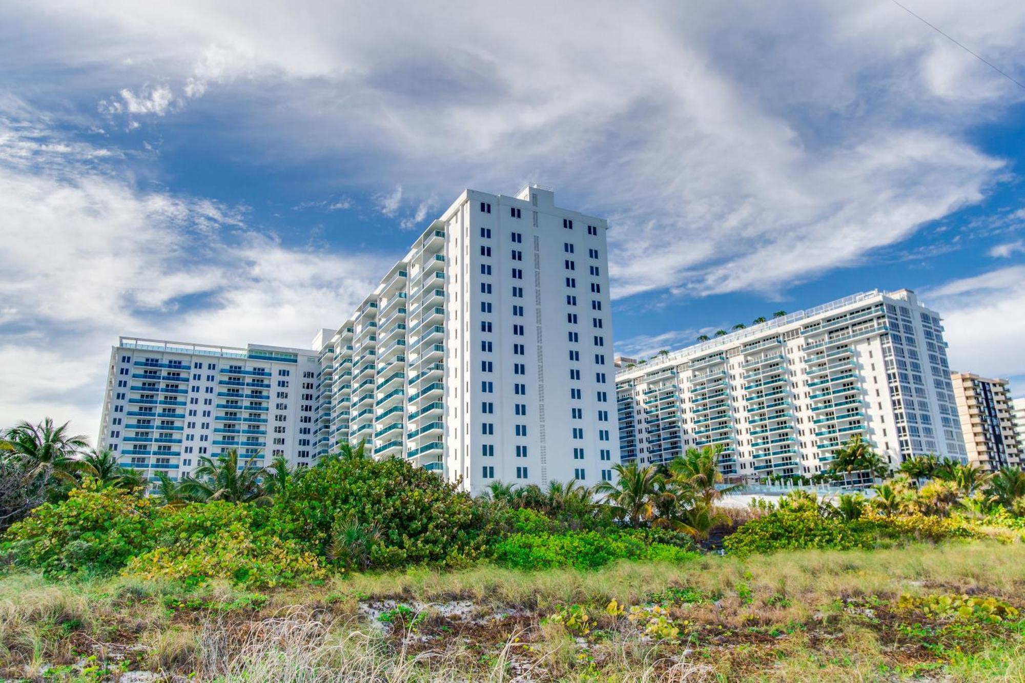 Aparthotel 1 & Homes Miami Oceanfront By Joe Semary *
