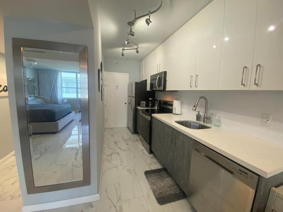 Elegant And Spacious Beachfront With Parking