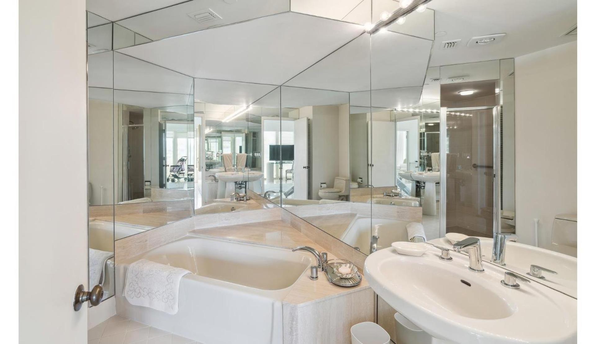 Magnificent Oceanfront Penthouse In Bal Harbour