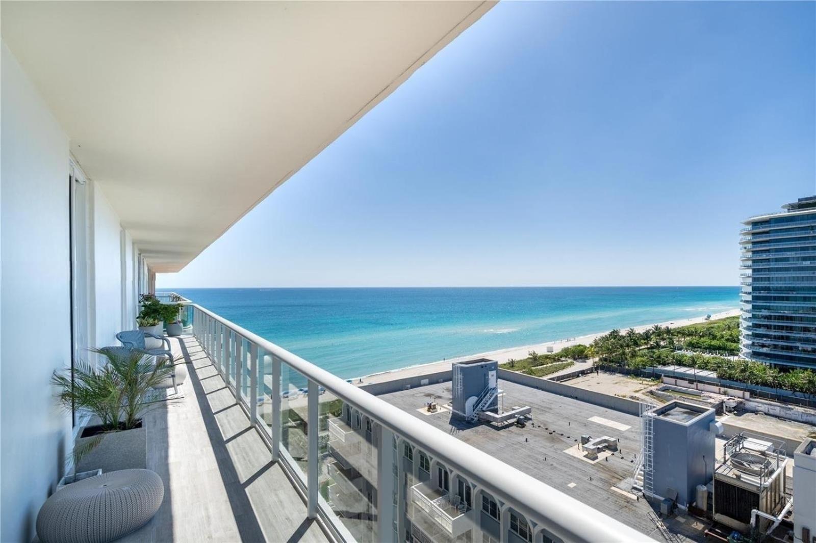 Apartment Magnificent Oceanfront Penthouse In Bal Harbour *