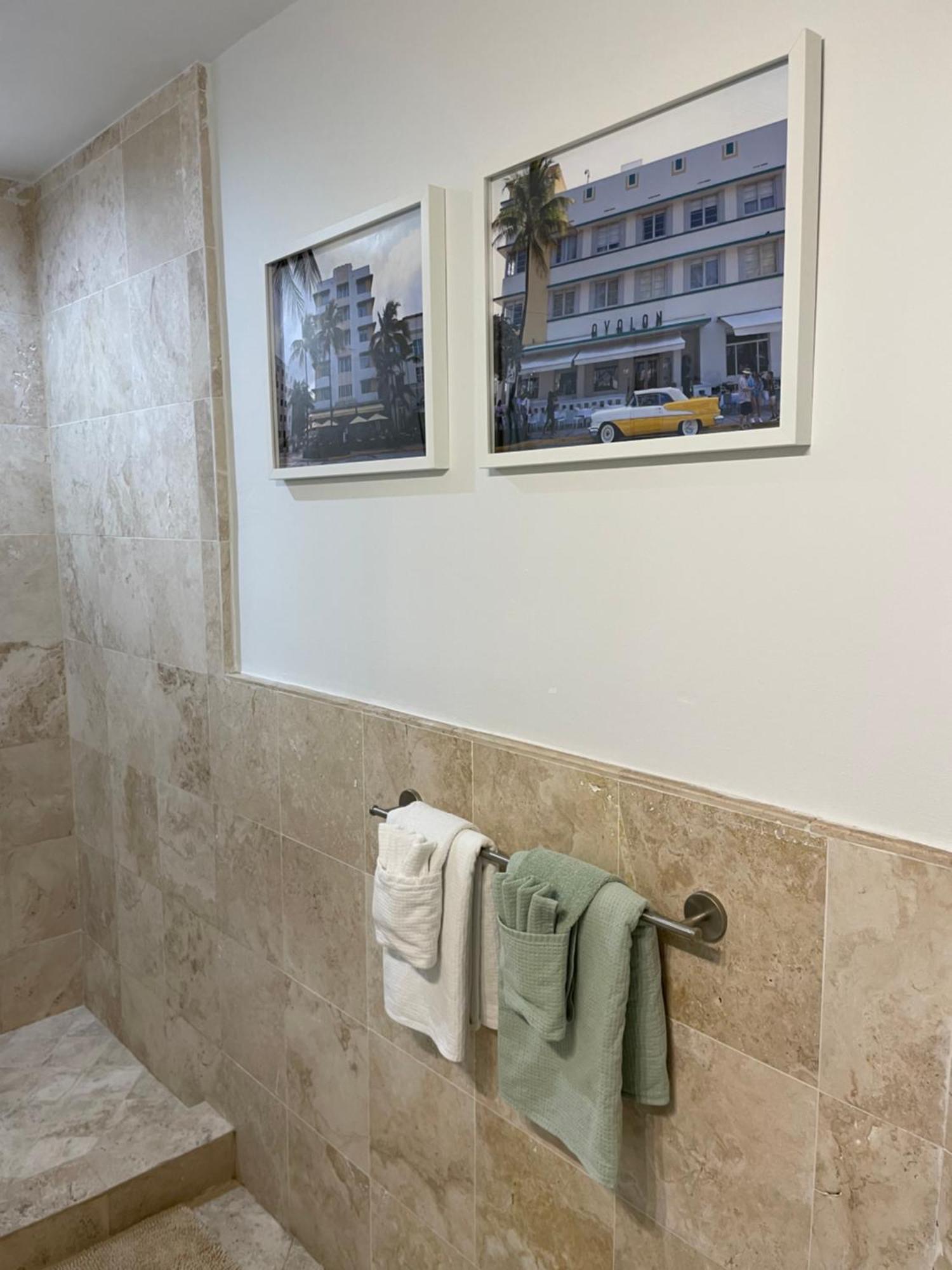 Apartment Tropical Haven Pool & 2blocks To Miami Beach