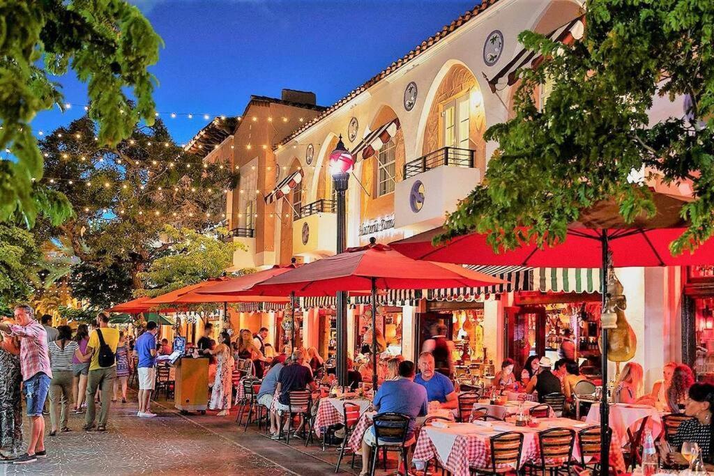 Tropical Haven Pool & 2blocks To Miami Beach