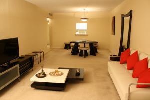 Ocean Reserve Apartment *