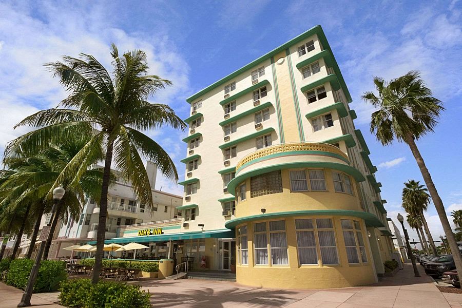 Broadmore Hotel 3*