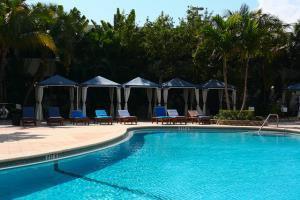 Ocean Reserve * Miami Beach