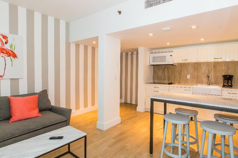 The Casa Grande Beach House Hotel 3*