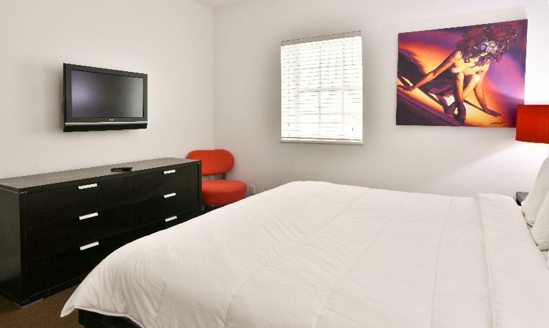 The Casa Grande Beach House Hotel