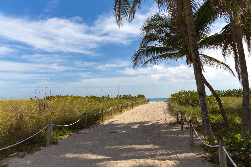Broadmore Hotel Miami Beach
