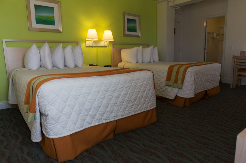 Broadmore Hotel Miami Beach