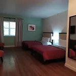 Casa Grande Apartments 207