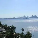 Fantastic Studio With Incredible Bay Views