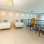 Seastays-Miami Beach Apartments