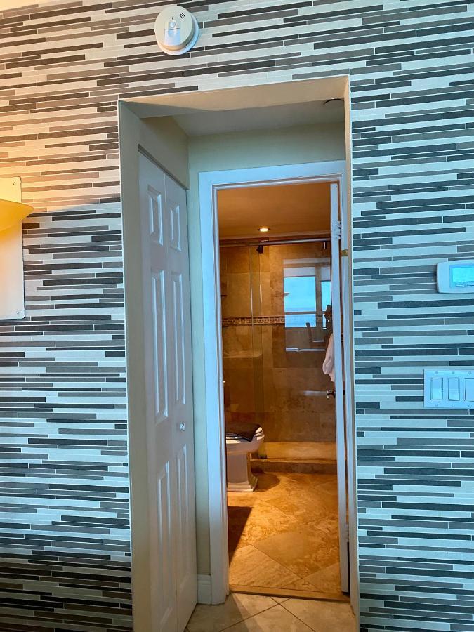Castle Penthouse Or 1br Direct Ocean View -just Remodeled- Aparthotel