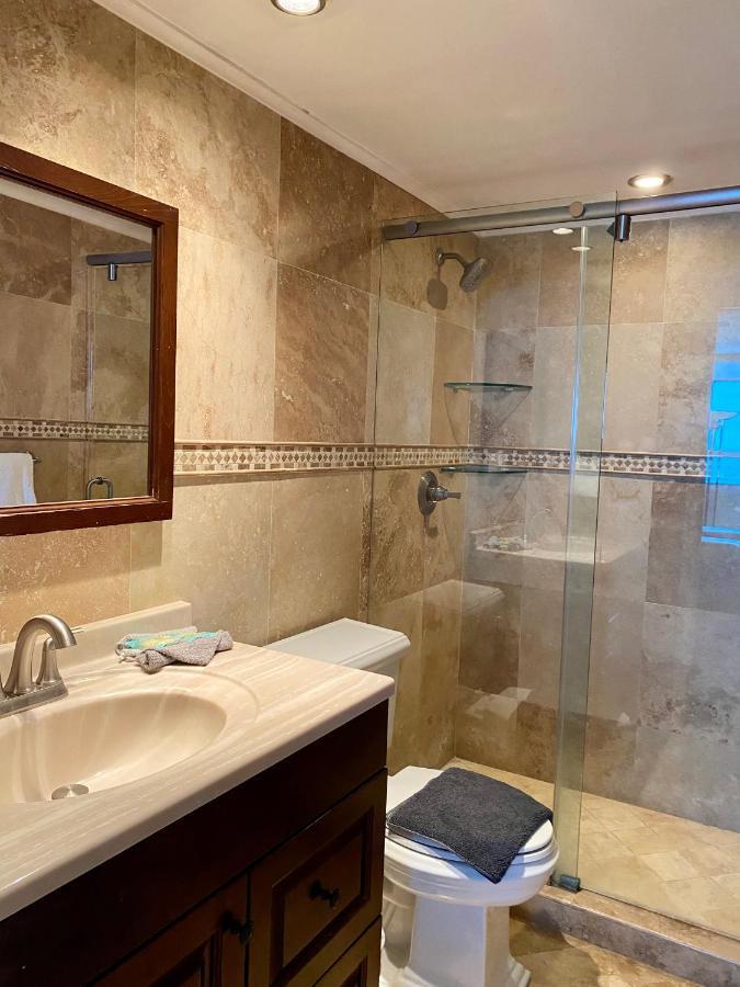 Castle Penthouse Or 1br Direct Ocean View -just Remodeled- *