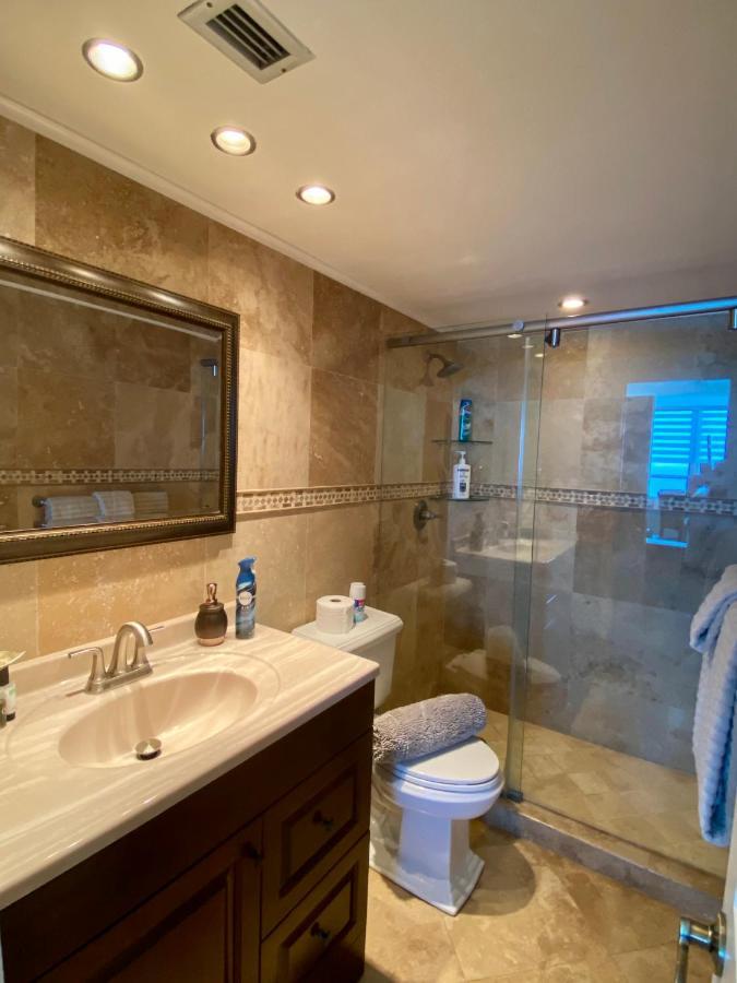 Castle Penthouse Or 1br Direct Ocean View -just Remodeled-