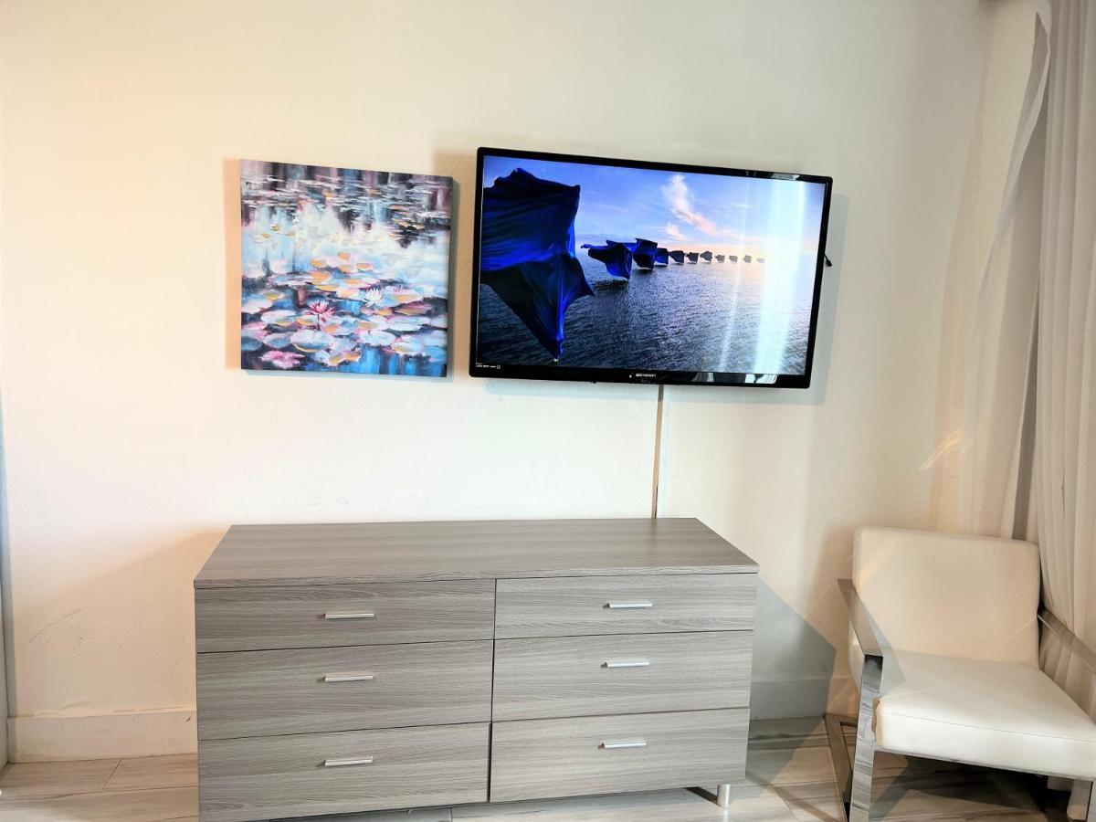 Apartment Ocean Front Units At Miami