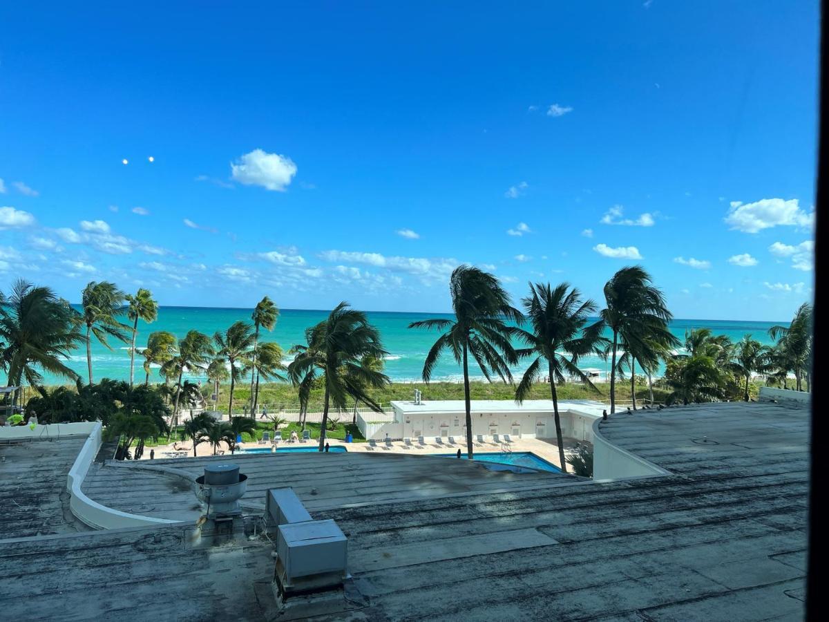 Apartment Ocean Front Units At Miami Miami Beach