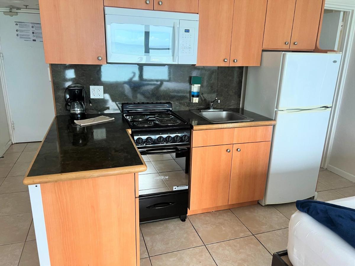 Ocean Front Units At Miami * Miami Beach