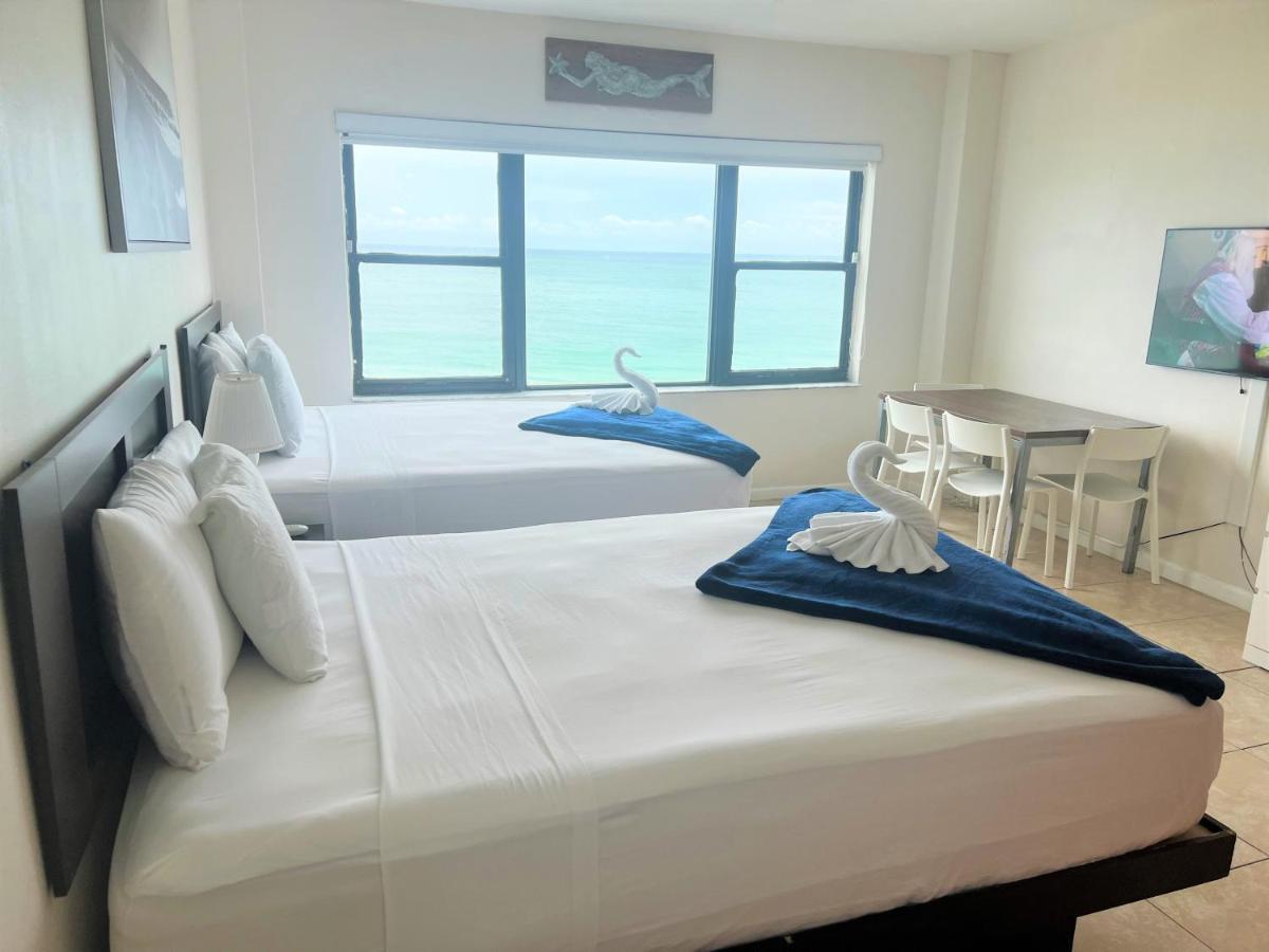Ocean Front Units At Miami Apartment *