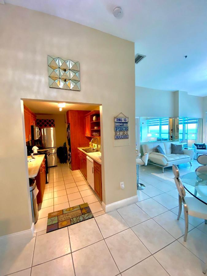 Castle Penthouse Or 1br Direct Ocean View -just Remodeled- *