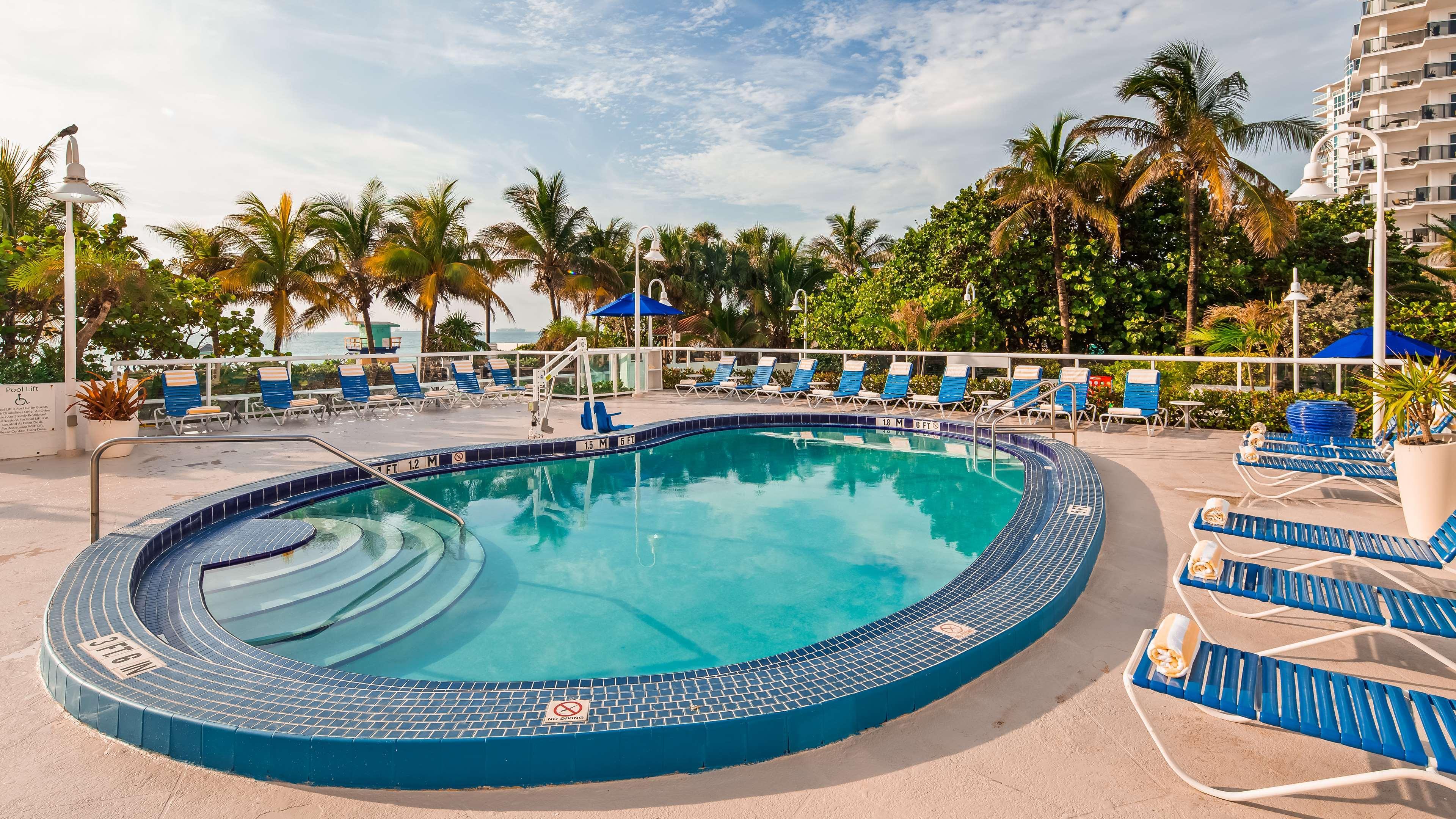 Resort Best Western Plus Atlantic Beach 3*