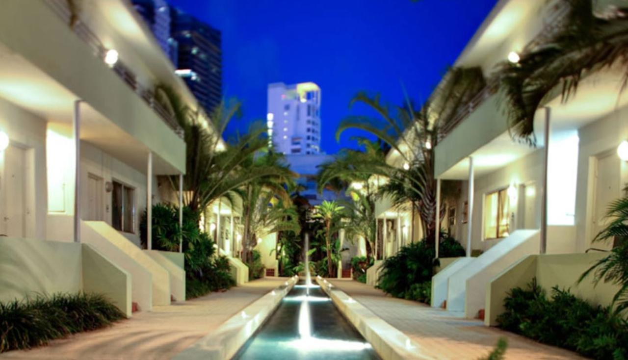 Dorchester & Hotel 3*