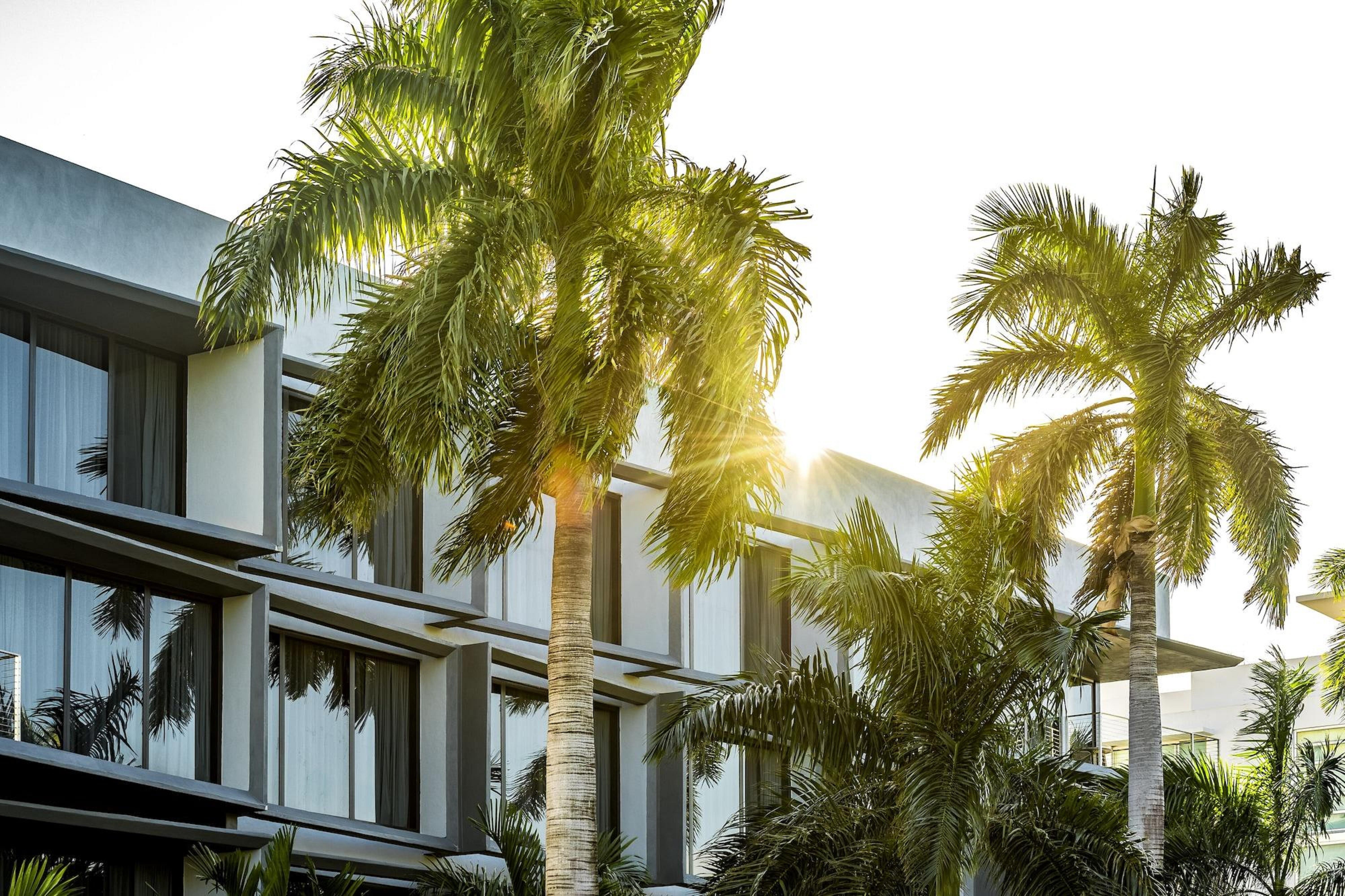 Urbanica Euclid Miami Beach