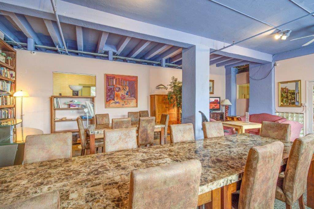 Apartment Mantell Plaza *