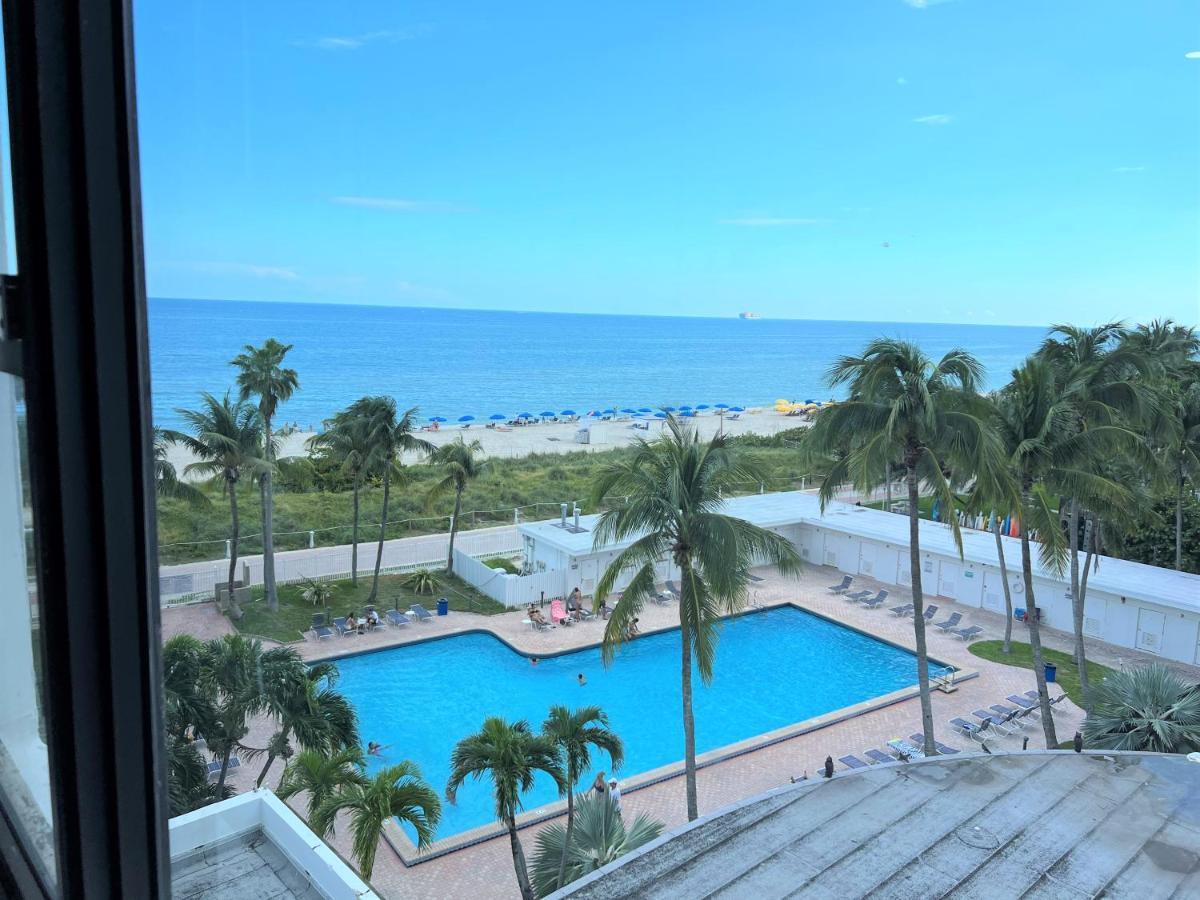 Apartment Ocean Front Units At Miami Miami Beach
