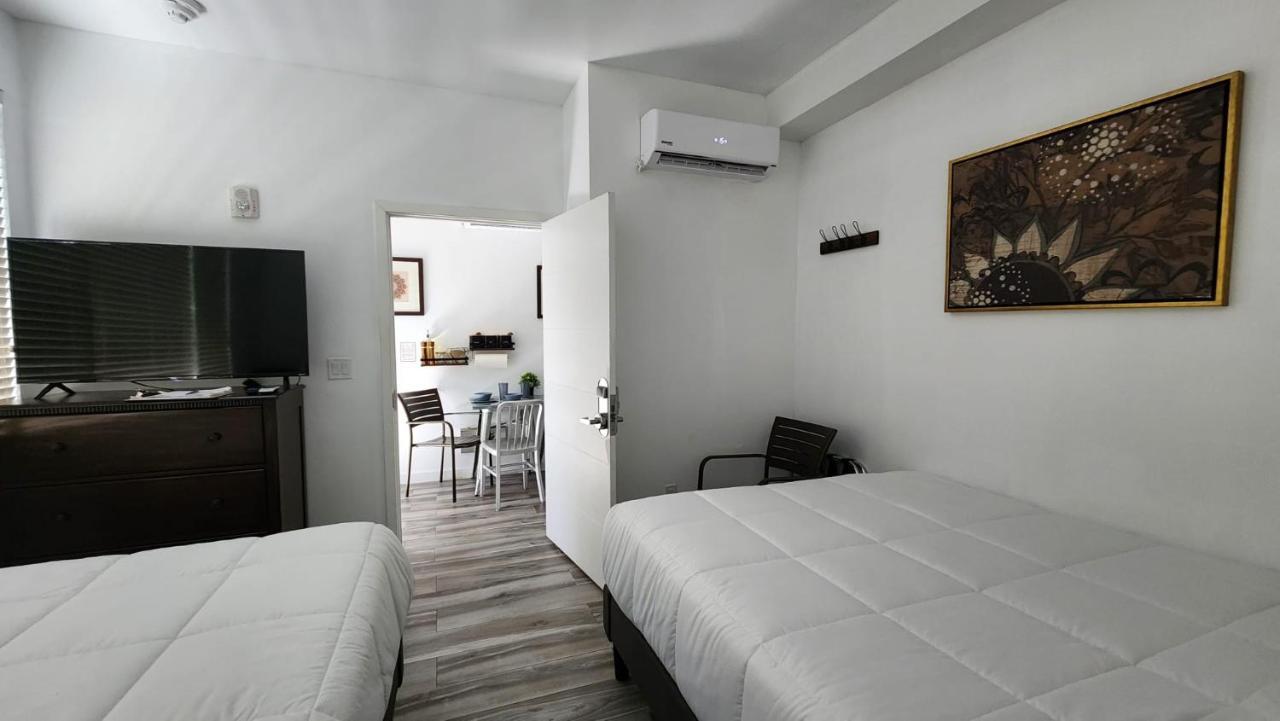 The West Gem Apartment Miami Beach